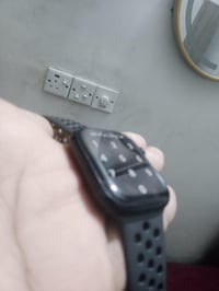 ابل جيل ٧ • نايك • بطارية ٨٥٪