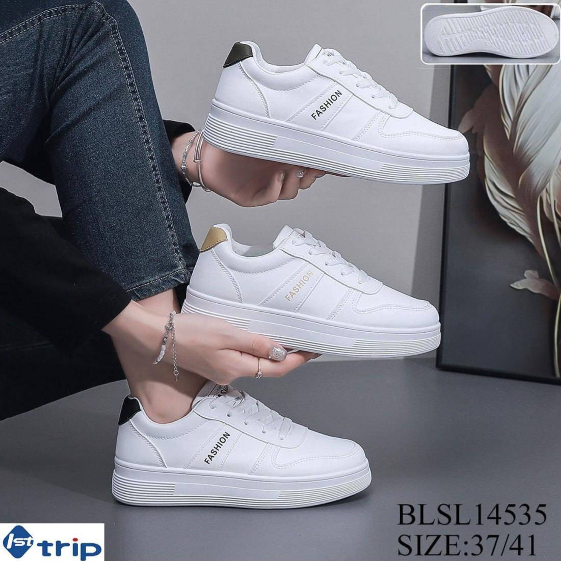 الترانشوز السبورت القياس من 37_41 
القطعه ب8.000 الف 
2 ب15.000 الف 
3ب20.000الف 
يوجد توصيل داخل الفلوجه وجميع محافظات العراق


**إذا كنت صاحب هذا الإعلان وتريد حذفه لأي سبب، رجاءا أرسل رسالة إلى الدعم الفني**