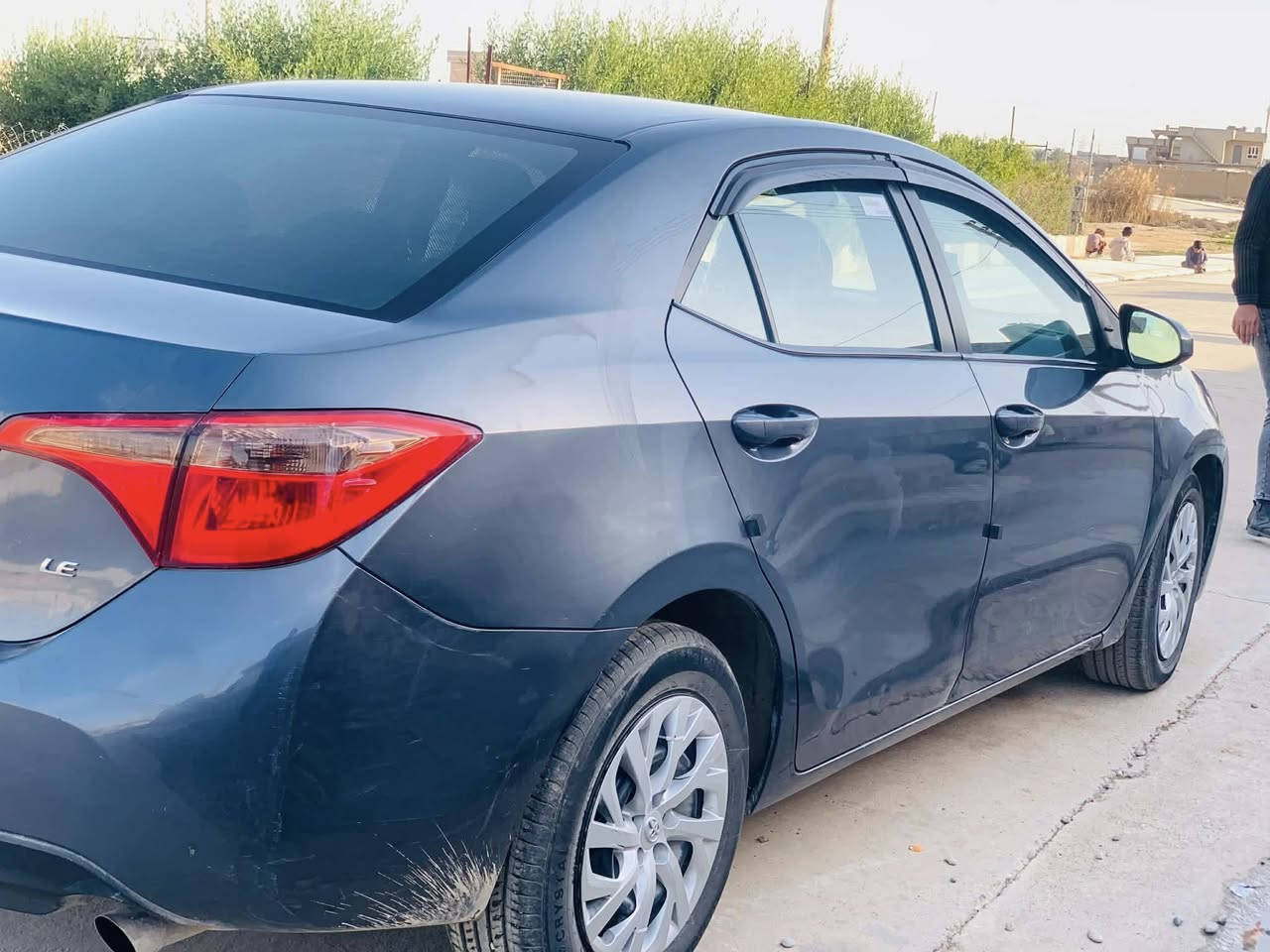 السلام عليكم
 كورلا للبيع موديل 2018 كير محرك شرط صدر تايرات شرط بيها بارد فقط في البونيد وجاملغ السكن سياره حلوه وجاهزه  رقم دهوك  والسونار مرفق  شرط التحويل و مكان السياره مخمور ناحية القراج السعر 138 وبيها مجال.
الاتصال على
***********
