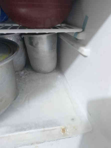 ثلاجه 10 قدم نضيفه وتجميده قوي
السعر 100
الموقع الشطره حي الزهور 
☎️للتواصل واتساب او خاص ***********
عندك غراض وتريد تبيعه بأسرع وقت راسلني وتدلل
