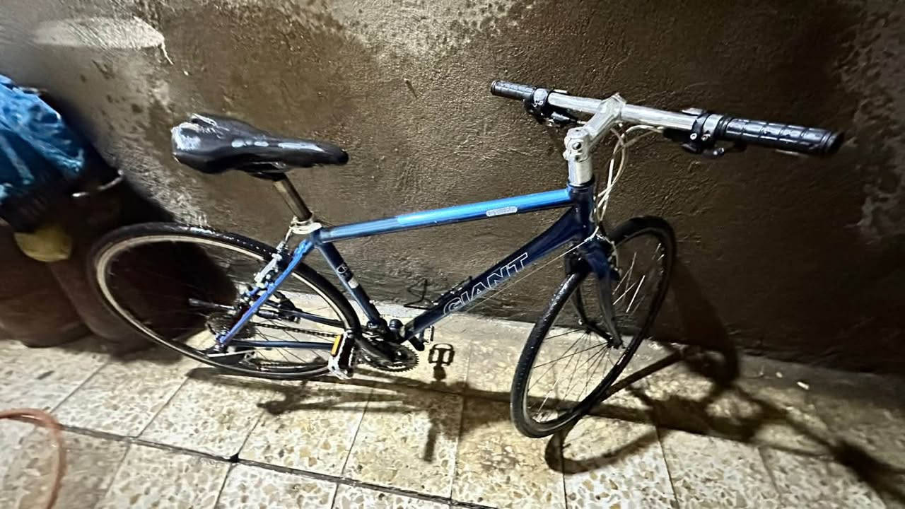 ماركة جاينت حجة s
نضيف وشغال
نهاية 135 الف
مكاني بغداد الحسينية


**إذا كنت صاحب هذا الإعلان وتريد حذفه لأي سبب، رجاءا أرسل رسالة إلى الدعم الفني**