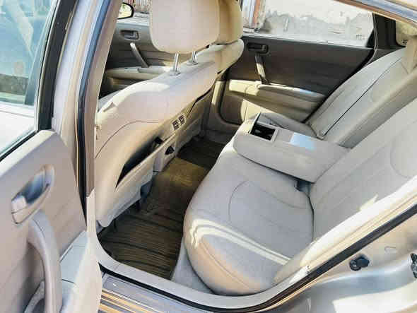 سافران ١١ كفاله عامه عدا رصعه صغيره بلباب  سياره جاهزه من كلشي تدفئ تبريد  ادامه شامله حداديه داينما باتري تايرات كمبريسر حداديه خلفيه منزلها للكاع كلها جديد اماميه كذالك مشط ستيرن جديد رقم سليمانيه انطيك رقم المالك تخابره وتروح داور مباشره سياره حلوه  شرط مكينتها البلاديه مامبدله ولامجفته سعره ١١٥ قفل مكان الديوانيه لتواصل
***********
