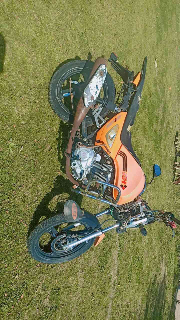 دراجهAH موديل 17 للبيع محرك200 ***********
