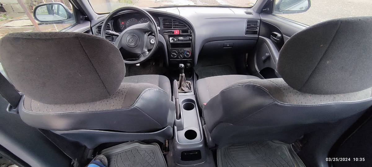 هۆندای ئەلێنترا 2002
بێ بۆیاخ 
بێ لێدران دەعامی بۆدەعامی بەشەرت
بەجوانی و پاکی ماوەتەوە
گێر و مەکینەی بەشەرت
مەکینە گەورە ١٨ مەرغوب
هیچ کێشەیەکی تێدا نییە
زۆر توند و تۆڵە
تایەی تازەیە 
تەبرید سارد و گەرم ئیشەکات
رەقەم  سلێمانی
سعر : لە کۆمێنت داوای بکە ڕاستەوخۆ بۆت دێت 
ژ.م ***********
