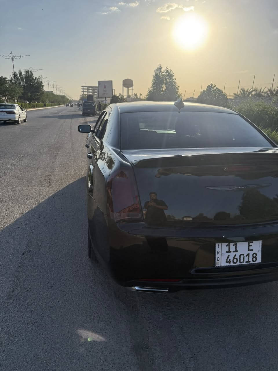 سلام عليكم
أوباما 2022  وراد أمريكي 
لون اسود غير محدد 
ضرر خلفي قبعة جنطة و شوية من جاملغ خلفي ما واصل قبع بانزين 
ماشية 85 الف كيلو يعني (52) ميل 
السيارة بسمي تحويل ثاني يوم و على ايدي استخدام شخصي لا خط و لا غير شي 
عنواني ديالى / بعقوبة 
رقمي 
***********
