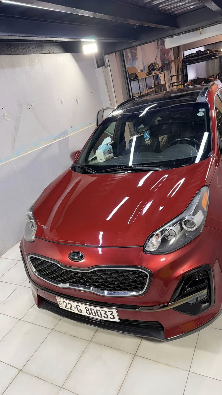 سبورتج S 2021 - بدون صبغ ..
سلام عليكم سبورتج S امريكي فول مواصفات عدا البصمه
بانوراما - كشنات جلد - تبريد قطعتين - مثبت سرعه - رادار امامي وباقي المواصفات المعروفه  
بدون صبغ بدون تبديل بدون لغد بدون شواصي كير محرك كفاله 
بيع أو مراوس 
السعر 188$ بيها مجال جداً بسيط 
مكانها بغداد السيديه 
***********
