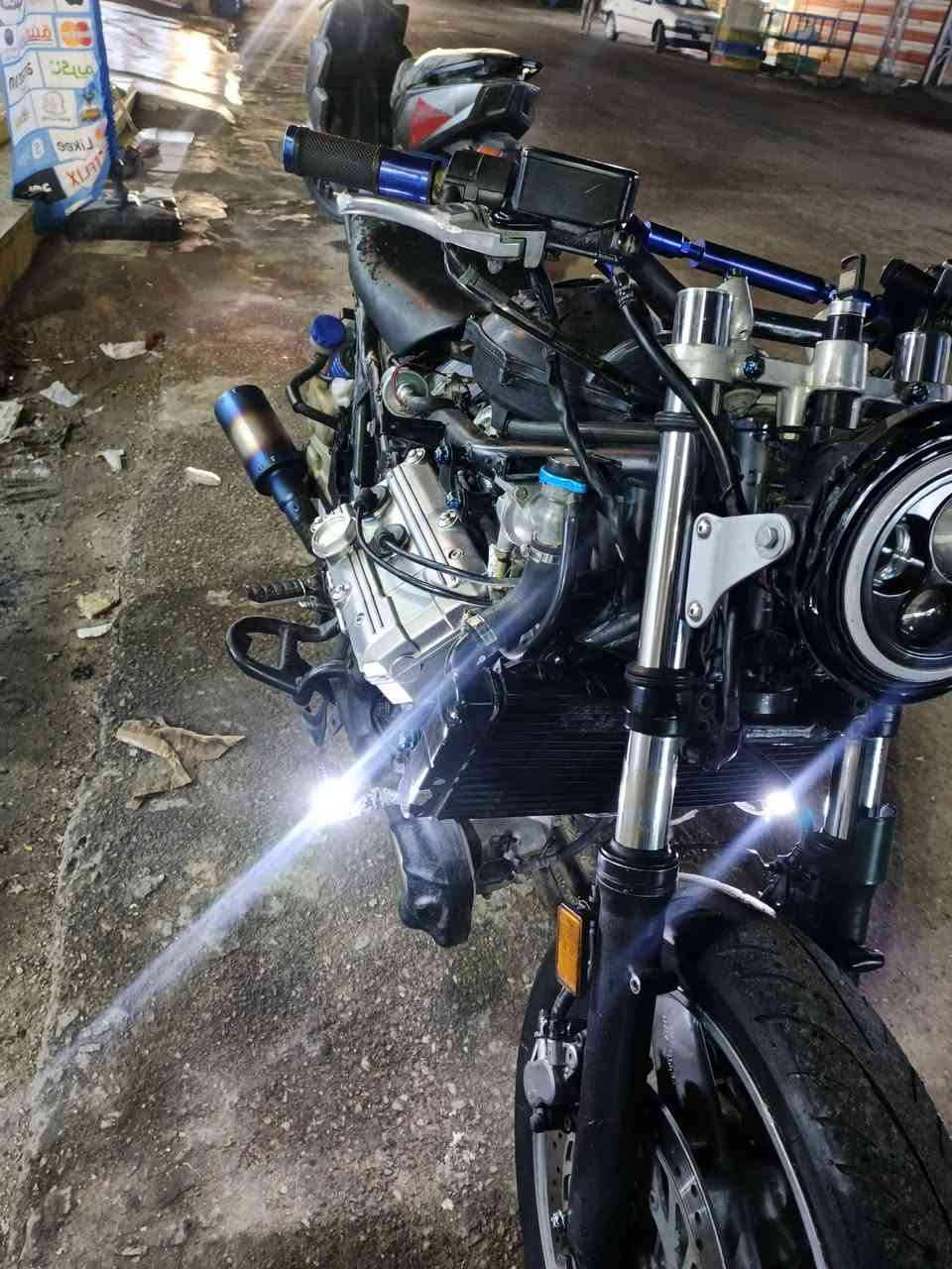 سلام عليكم  HONDA ST 1100 V مكينه فول نعومه شرط الفصله شلعه معدل تشك الكاع
ابيع عله هل حطه *********** بغداد جديده سعر 1400 وبيه مجال
