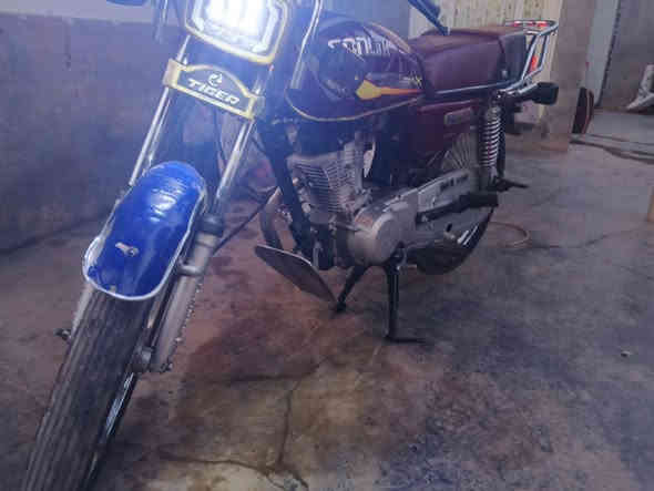 سولنك 23 مكينه ما مفتوح كبس اوراق الاصليه سعر500 بيه مجال مكينه نشطه شلعه اومعدل مكاني جلولاء قريت مرجانه 
رقم ***********
