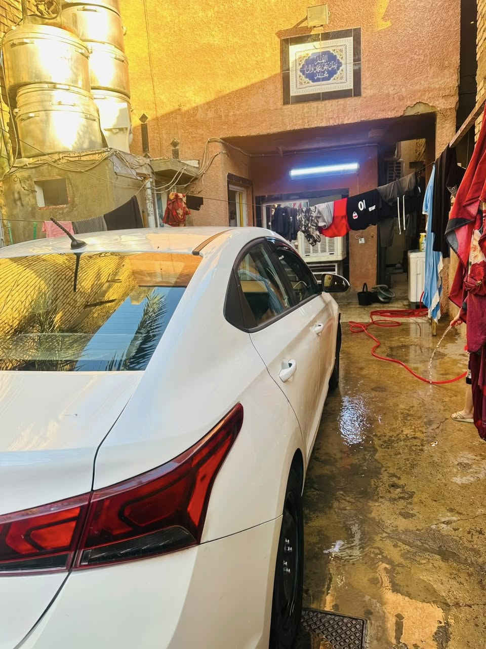 سلام عليكم  اكسنت موديل  18  ماشيه 120 سيارة مال بيت رقم بغداد بسمي وبيهه سونر ابيع هاذة موجود سيارة موجودة بغداد سعر مطلوب 87$  ***********

