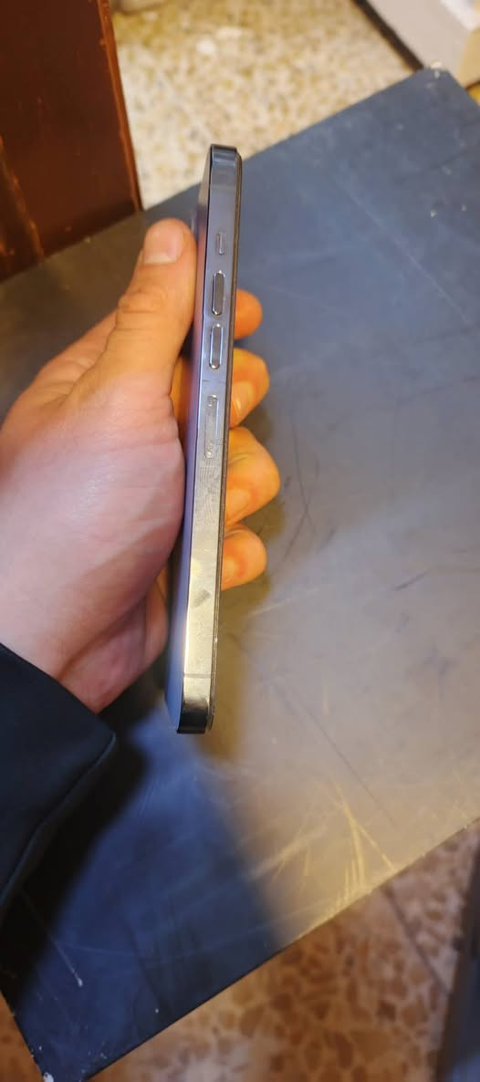 إيفون 13برو ماكس اللون سماي 
النظافه 100

البطاريه 95

الذاكره 256

 الشاشه أصلي كل شيء ما بي 

السعر 700 وبي مجال بسيط 

 ما شراي لا تدوخني وتكسر  الخاص مفتوح


**إذا كنت صاحب هذا الإعلان وتريد حذفه لأي سبب، رجاءا أرسل رسالة إلى الدعم الفني**