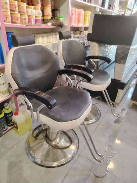 السلام عليكم. مستعمل نظيف. ***********. ***********. للحجز والاستفسارات وتساب.   كربلاء حي العامل شارع المستوصف قرب صيدلية. الساقي
