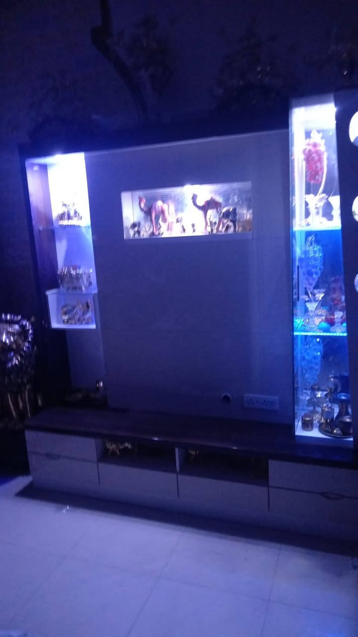 ميز بلازمه لبيع سعر خاص بيع مستعجل


**إذا كنت صاحب هذا الإعلان وتريد حذفه لأي سبب، رجاءا أرسل رسالة إلى الدعم الفني**