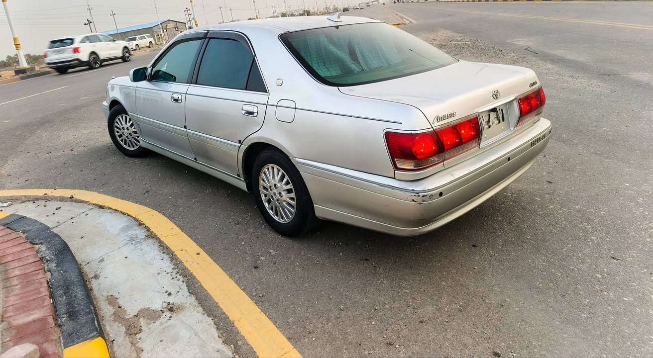 السلام عليكم ورحمه الله وبركاته
للبيع كراون ملكة كرستال أصل اثلت أم عيون مكفولة من الگص والضربة.. سياره مفحوصه بغداد قرار 48 بيها ورقة فحص 
مكينه وگير شرط تبريد ثلج 🥶سبلت دوار 
لايت زنون عدسه دواره.
تخم تاير جديد ويل كب حصيرة 
سياره جاهزة وحلوة أحلى من الصورة.

سعرها 65 وبيها مجال للشراي 

للاستفسار أكثر اتصل وتدلل 

***********
