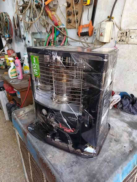 السلام عليكم متوفر صوبات نفطيه باله بكره درجه اولى باب اول يتوفر توصيل داخل الموصل  للاستفسار على هاذا الرقم ***********يتوفر واتساب
عنوان  موصل حي  دوميز  مقابل رائد بدر
