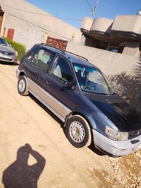 ميسوبوشي كلنت ستيشن  سنويه لحد 29 وياهه ستيكر بانزين شرط تحويل 25 ورقه...