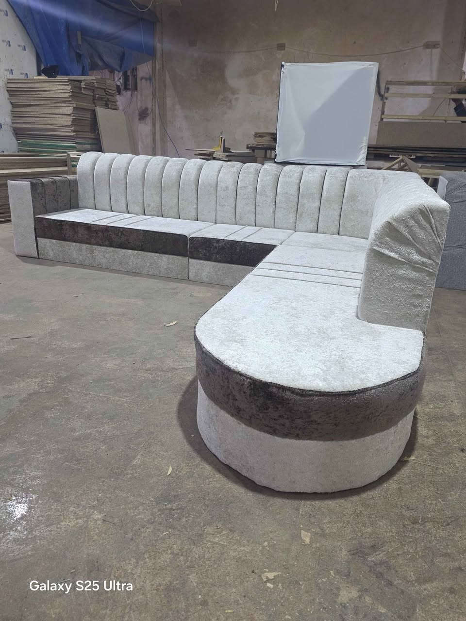 ديوان 7 مقاعد  5 امتار سعر 270  الف مفرد مع توصيل داخل كركوك مجاني مع 3 كوشات هديه 
يوجد جمله بسعر 255 الف
عنوان كركوك قادسية الثانية 
*********** كركوك, العراق
