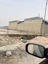 اساس الي يحتاجه يفلشه وياخذه مجانا  بي تراب ودربين طابوق  07830104199