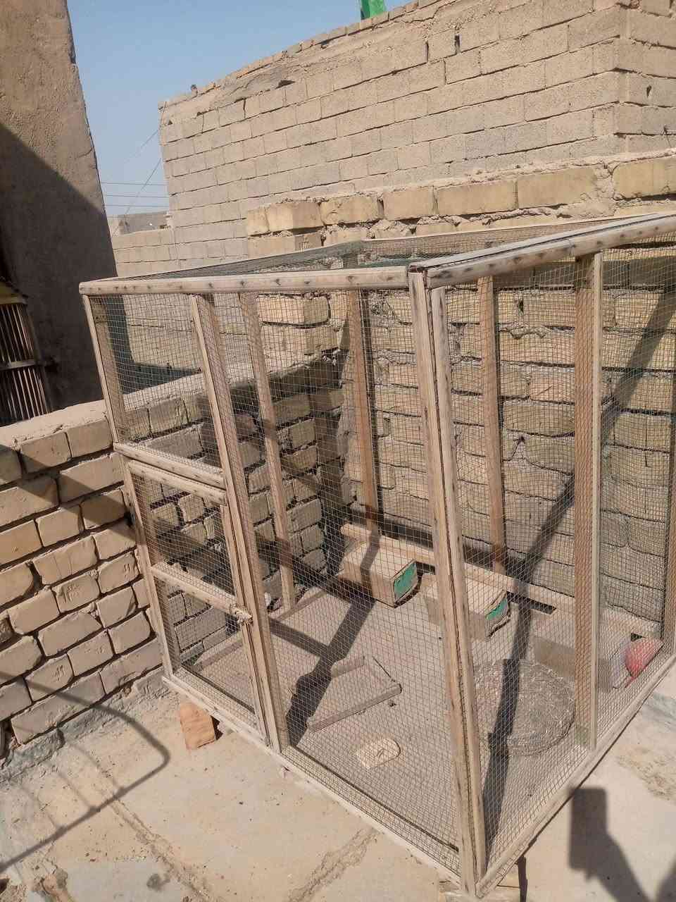 السلام عليكم قفص طيور حب للبيع ارتفاع وعرض متر ×متر السعر15الف للاتصال واتساب 
***********

