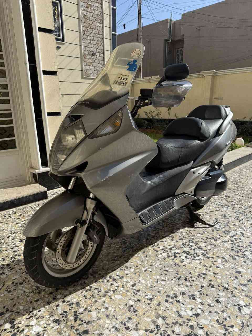 سلفر ونج400 للبيع مكان بغداد 
السعر مليون 750 او بيهه مجال 
خابر ودلل ***********
