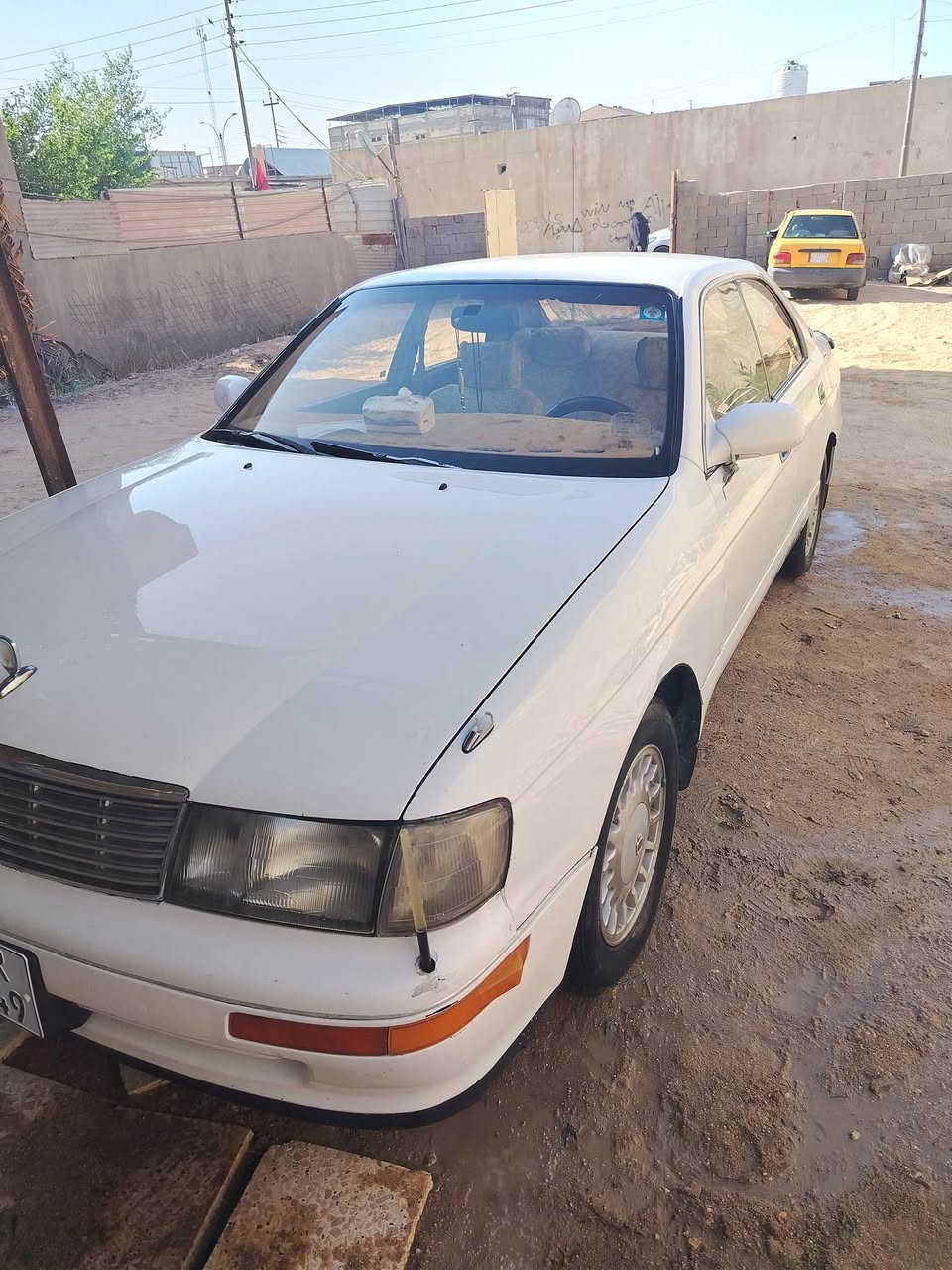 السلام عليكم سياره بطه متصل البيع مكفوله من كصه ونقل جثة مكفوله سياره جاهزه مكينه كير حداديه تبريد كله شقاله سياره رقم نكليري وبسمي سياره كشنات كهربايه سياره جاهزه من كلشي حلو نظيفه مال بيه ماتشتقل بشارع عنوان البصرة قرب كراج جنابي تواصل على الرقم *********** سعر ٦٥ ورقه وبيه مجال
