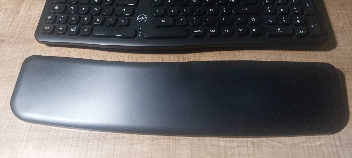 كيبورد مريح 
وبيه خصائص واضحة بلصور 
ب١٥ على أول تم


**إذا كنت صاحب هذا الإعلان وتريد حذفه لأي سبب، رجاءا أرسل رسالة إلى الدعم الفني**