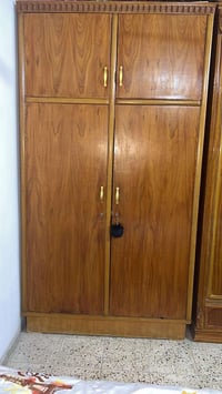 ميز تواليت نضيف • الكنتور صاج اصلي • جرباية