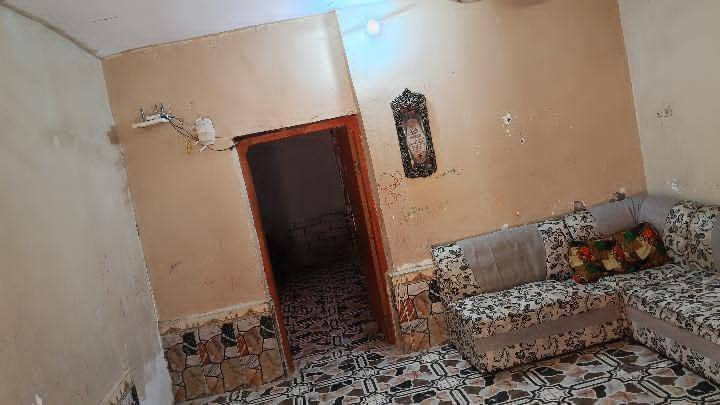 بيت للبيع ٢٠٠ متر
في حي اريدو
***********
