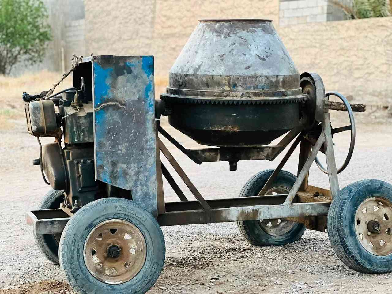 السلام عليكم خباطه للبيع السعر خاص المكان خانقين بختياري   الخباطه نضيفه أي عيب مابيه الخاص مفتوح وهاذ الرقم بي واتساب ومفتوح ***********
