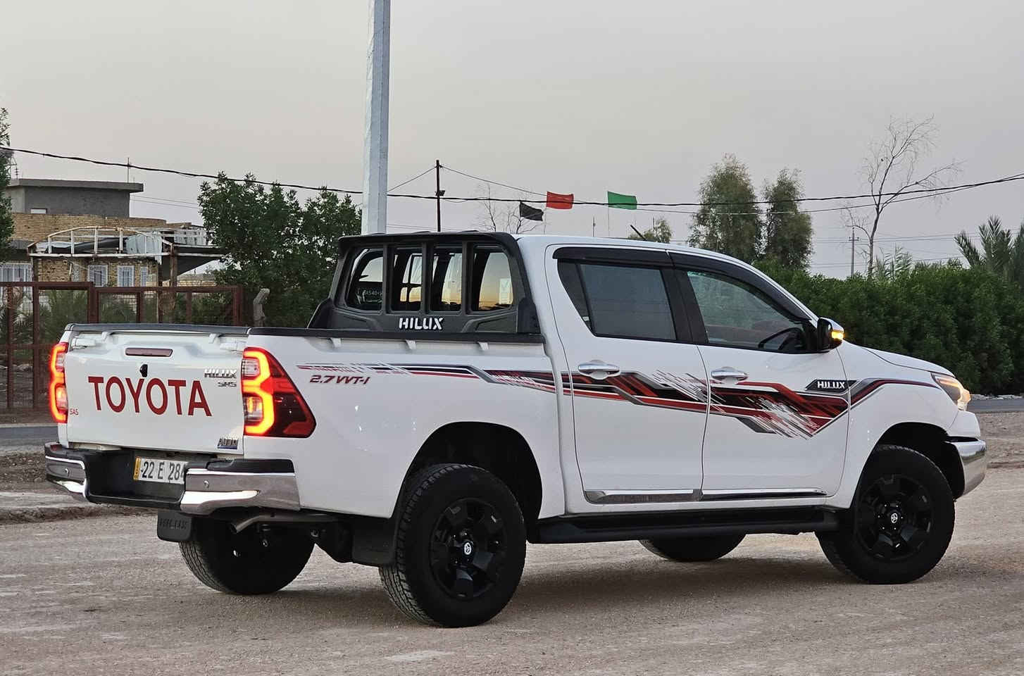 سلام عليكم للبيع ٢٠٢٣ سياره جديده  سونار موجود بل صور سياره فول مواصفات تبريد كشنات تبريد خلفي شاحن فول سياره رقم اربيل سعر ٢٦٠وبيه مجال مكان واسط نعمانيه ***********
