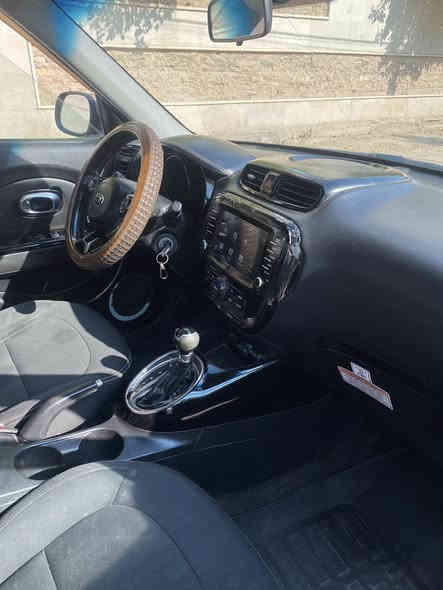 كيا صول موديل 15 رقم بغداد نكليزي هزه وسنويه جديده حادثه باب بدون دواخل مكينه 2000 وكير مكفولات حداديه تبريد وتدفئة بيانو كأمره وتحكمات بلاد السياره وضع سبورت ميوزك أشاير بالمري #السعر 95 وبيه مجال 
لاتصال ***********
