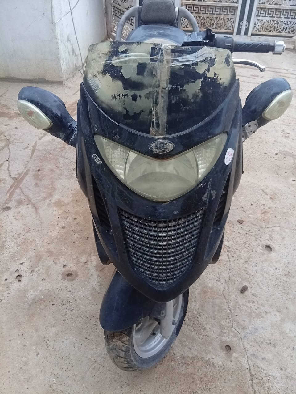 سلام عليكم للبيع او مرواس حسب القناعه دراجه كامكو لود دراجه بيها خيط بخار ممبين ونواقص مثل مموضح بالصور ممأثره على مشيتها ابد كهربائيات كلها شغاله دراجه نكره سلف شغل واطلع  سعرها ٤٥٠وبيها مجال للطيبين او مراوس حسب الاتفاق مكان ديالى قرية الرگه للأستفسار ***********
