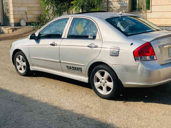 سيراتو. 2009. محرك 1600. تبريد. كير محرك كفاله بيها جاملغ وبنيد اليمين مصبوغ سعرها 80   ***********
