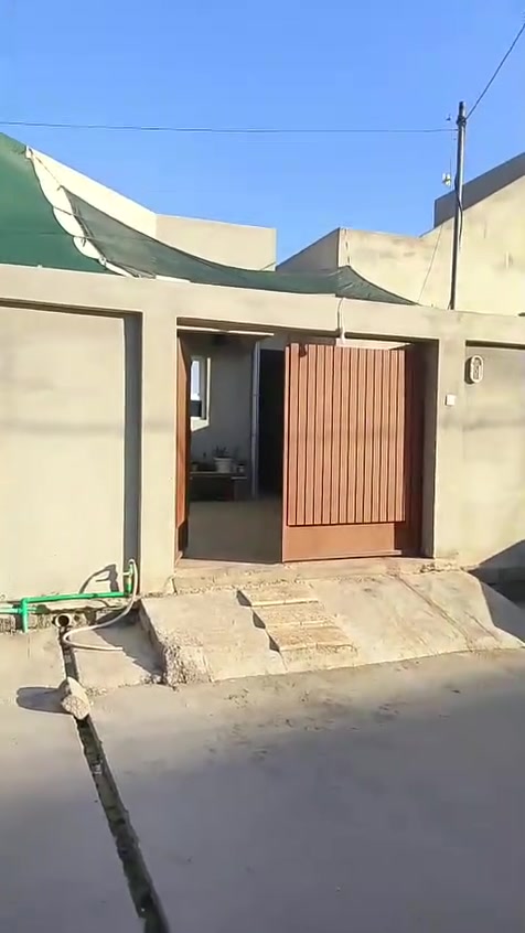 دار في قولان تبه قرب حي السماح 
خدمات ماء + كهرباء + تبليط زراعي سند ٢٥ + كرت بلديه 
مساحه الدار 200متر 
أساس بادلو خريطه هنديه إشراف هندسي 
*********** التواصل مع صاحب الدار
