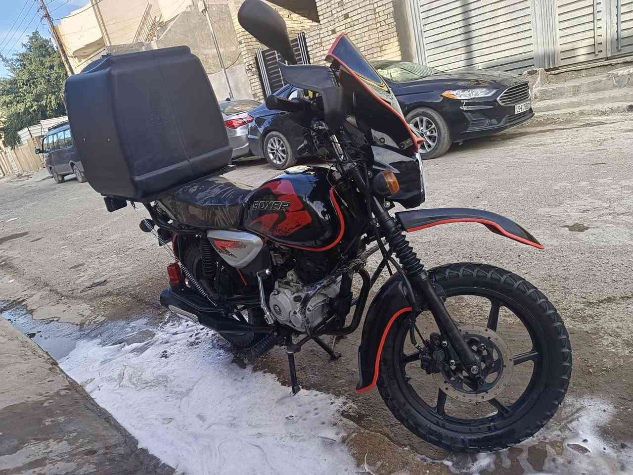 سلام عليكم. بوكسر.    مديل 22دراجه خير من الله مكينه  ناعمه تخبل.   بيه طعجه هفيفه بتانكي.   دراجه كامله. من كلشي. كلجات.  مكينه. تايرات.  كهربائيات.     2300.  وبيها مجال بسيط.    عنوان بغداد.  الكرخ.   ***********00
واتساب بي
