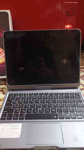 ايباد برو 
ايباد برو m1 ذاكره 128 مكسور التاچ ماله بس مامئثر علا كلشي 

وبي زلغ ب شاصي ول باقي كلشي مابي ويا كفر كيبود مكاني بصره معقل وسعره 350 

رقمي واتساب ***********
