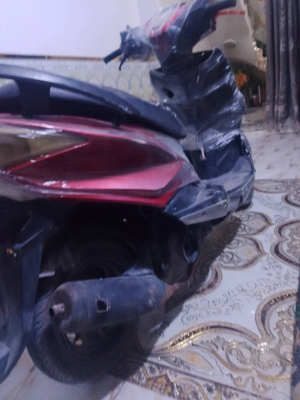 للبيع دراجه سكنس جانبو مكينة ماكس ياباني دراجة خير من الله نعومة حلوة نكرا سلف نقصهة الوجه لامامي مثل ماموضح مكينة مامفتوحة نكرا سلف هندر كهربائيات كلة شغال حتة ام بيثري بيها التفاصيل بالفيديو دراجة خير من الله ماتنسمع مامفتوحة السعر 170بيهة مجال بصيط مكاني كربلاء حي النضال يم المستوصف للاتصال *********** متواجد واتساب
