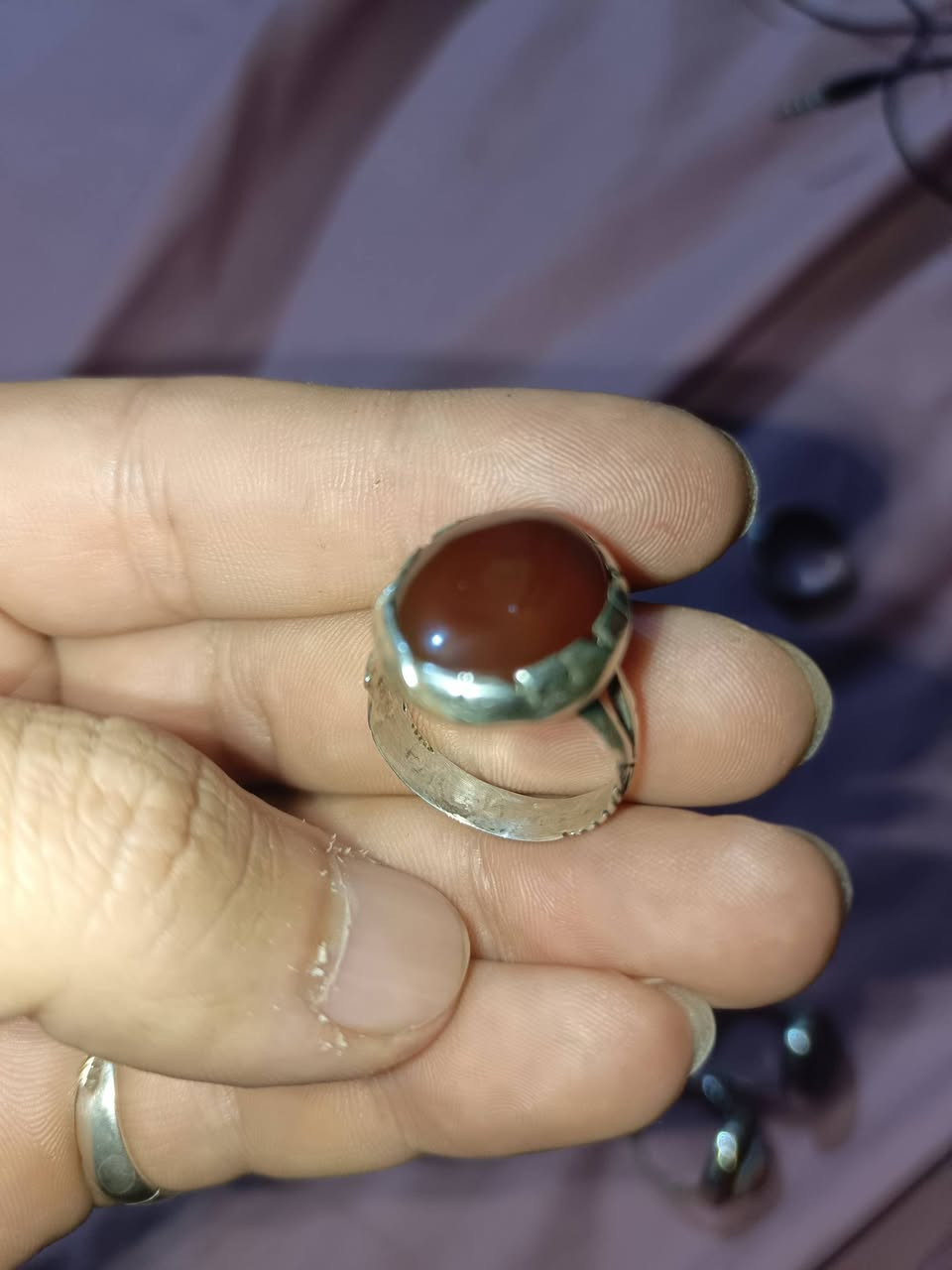 محابس للبيع فضه عيار 925مكاني بغداد الحسينيه لا يوجد توصيل سعر 175
***********
