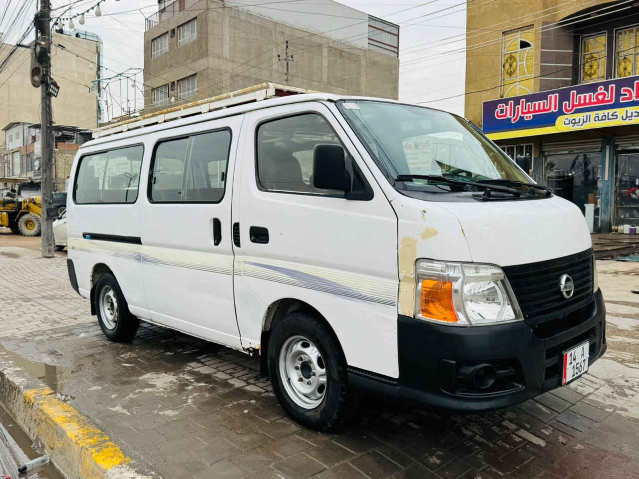 السلام عليكم ورحمه الله وبركاته
نيسان يورفان 2009 رقم بصره مشروع وطني 
سياره كير هايسه محرك ونجي محورة خير من الله 
سياره كشنات شدهن مال 2013 سياره حسب ما موضح بل صورة الخياس ذيل واحد وبيه والباقي شوف عينك هاااي سيارة كبالك تعجبك عل راسي 
اتصل وبيك خير ودلل 
مكان السياره بغداد الشعب 
السياره بسمي شرط تحويل ثاني يوم 
رقم السياره انكليزي 
اسف الاطالة 
اتصال ***********
اخوكم واخدمكم
