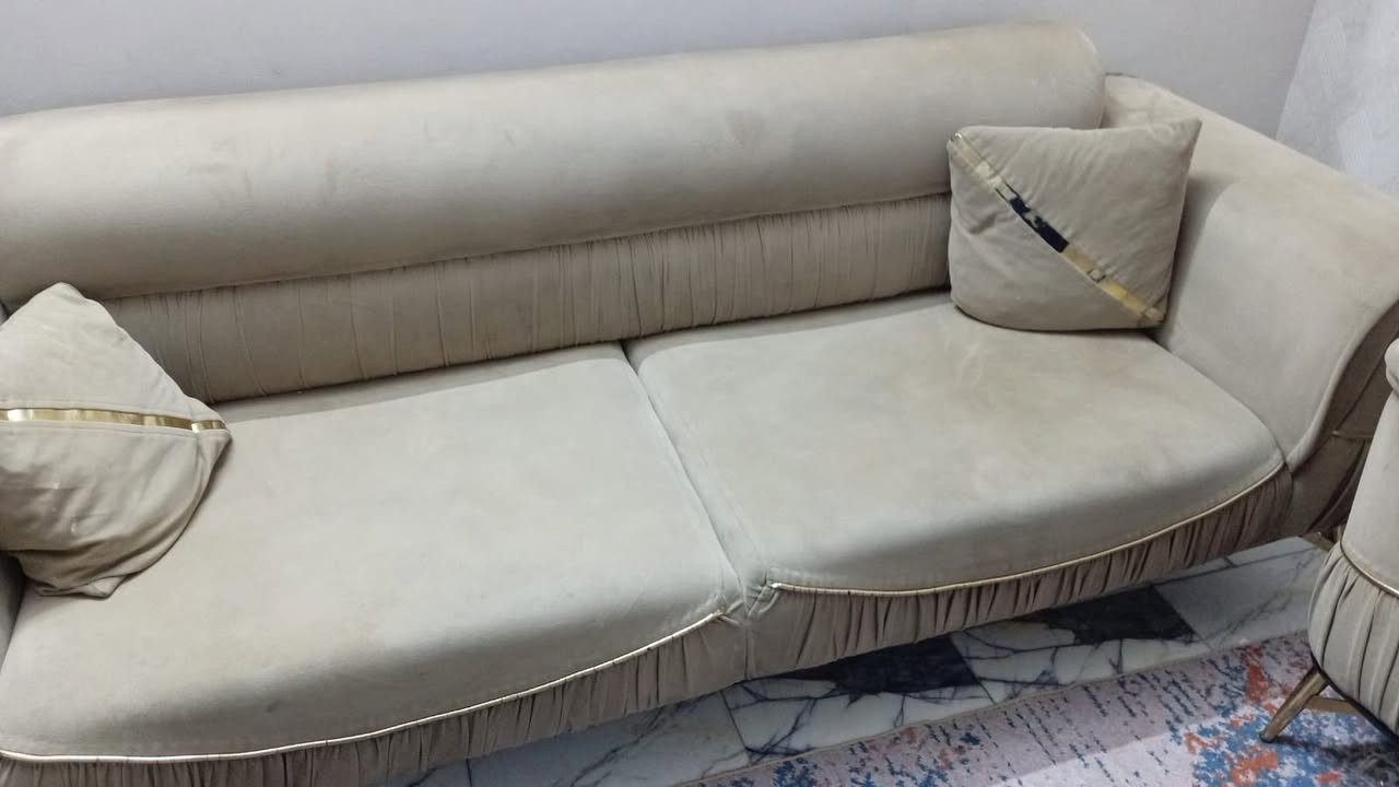 تخم للبيع ١٠ مقاعد بسعر  ٥٠٠ الف  بي مجال الاتصال على هذا الرقم ***********
