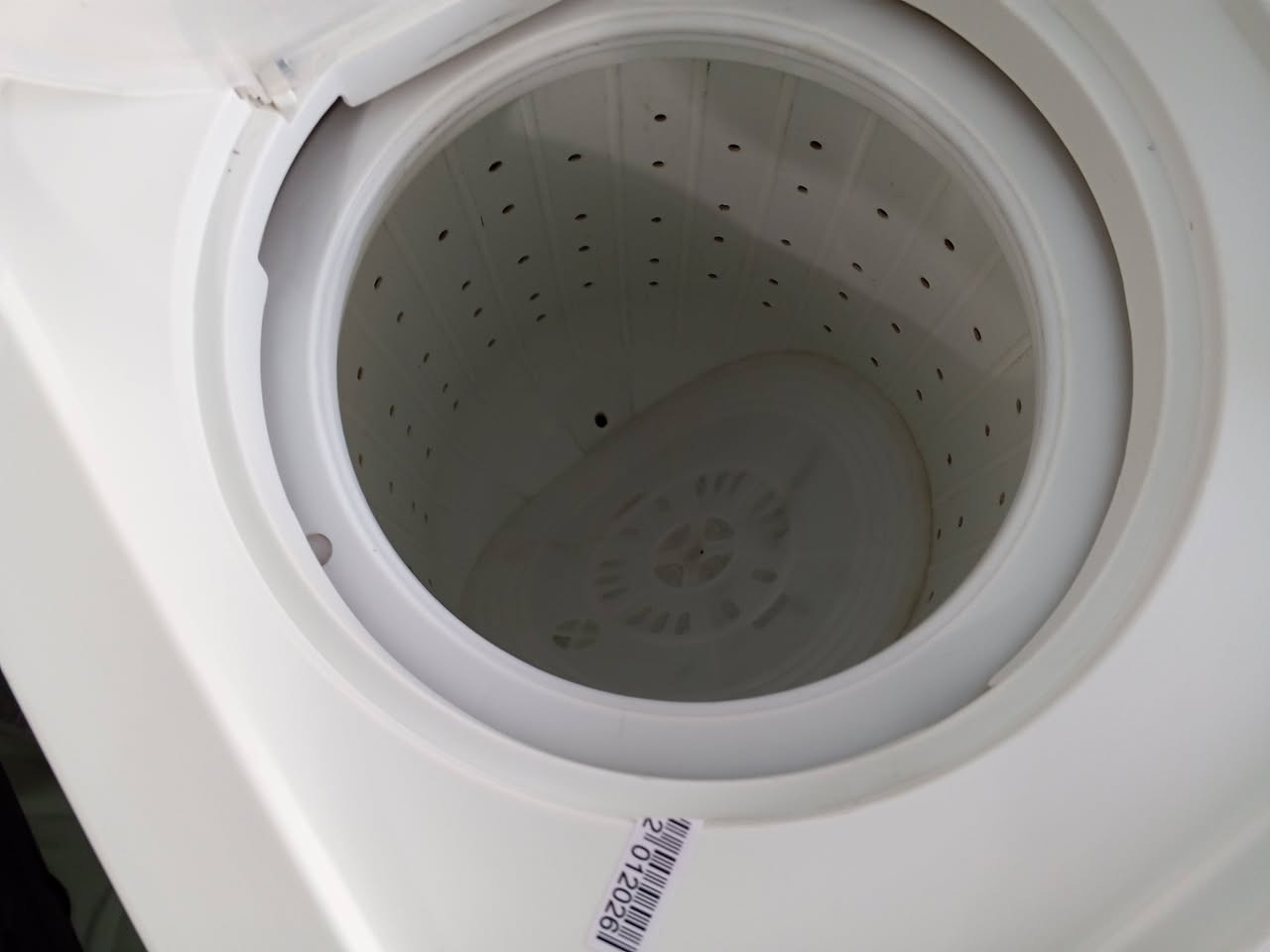 غساله نوع ميديا غنية عن التعريف استخدام شهر كلش نظيفه بعدها بجيسها حجمها 20 كيلو فول اتو غسل تنشيف مواطير نحاس حتى الكتلوك مالتها بيها وادوات احتياطيه مالتها موجوده بنصها #سعرها 110 
#محل سيد احمد مقابيل الزراعة جوار المستشفى (الزبيدية)
#الهاتف
***********
