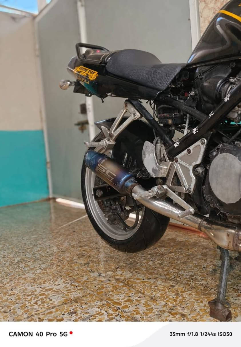 بطح سازوكي باندا محرك مكفول دراجة حلوة عوزهة ترتيب خارجي دراجة شما احجي عنهة قليل جيب فيتر وياك وتعال افحص لا مفتوح ولا نضوح ولا صوت ولا شي دراجة حلوة تخبل مال ونسة سعر 1700 بيهة مجال للشراي بي خير ويدلل
***********
