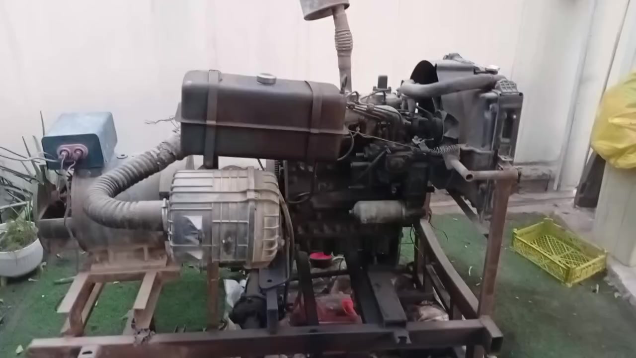 السلام عليكم 
مولد للبيع كابوته 4 بستم مع مولدة 10 كيفي والمولد كامل مكمل على 24 حبايه جهاز اوتوماتيك إطفاء تشغيل مولد خير من الله المكان ديالى الخالص للاستفسار الاتصال 
***********
