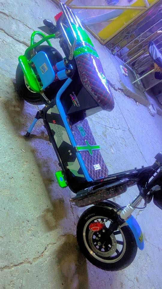 للبيع فول نظافه ڪُݪشي بي بلادي وشغال مابي كل نقص
بطاريات جدد لاصليه تخم كامل مصار سبوع مشدوده  
السعر ٤٥٠ الف 
***********
