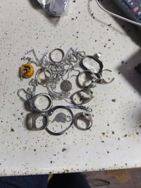 للبيع الجميع فضة عيار ٩٢٥ للستفسار واتساب ٠٧٧٥٣٥٢٨١٣٧