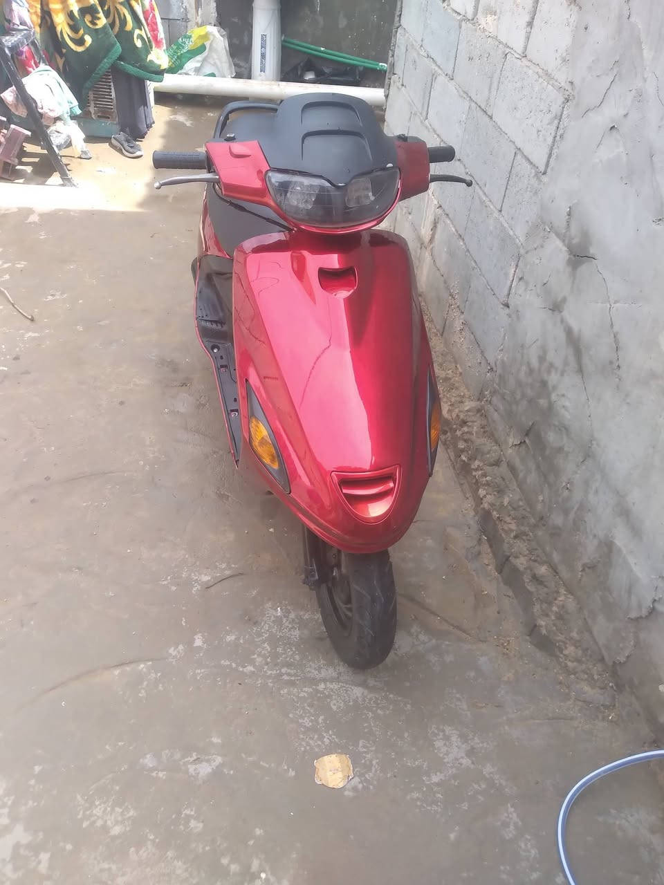 سلام عليكم دراجه فراشه للبيع والمراوس  كفاله عامه كلشي مابيها بحرك بلجيس تايرات جدد كهربائيات كلها شغاله  سعر 500بيها مجال مكاني نجف مشخاب رقم التليفون ***********
