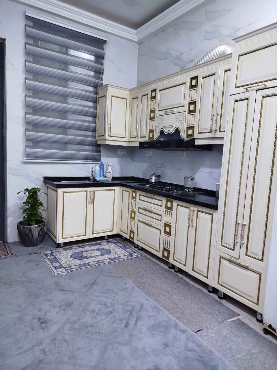 دار حديث للبيع طابو زراعي حي الصحه خلف مدينه ألما يه المساحه140مترواجهه7ونص يتكون من غرفه نوم وهول استقبال ومطبخ وصحيات وكراج وحديقه داخليه
السعر اتصل أو مراسله الصفحه
مراجعه مكتب الأهرام لعقار والمقالات شارع 60قرب مجمع الضامن الطبي *********** بيه واتساب ***********
الدار طابق واحد
