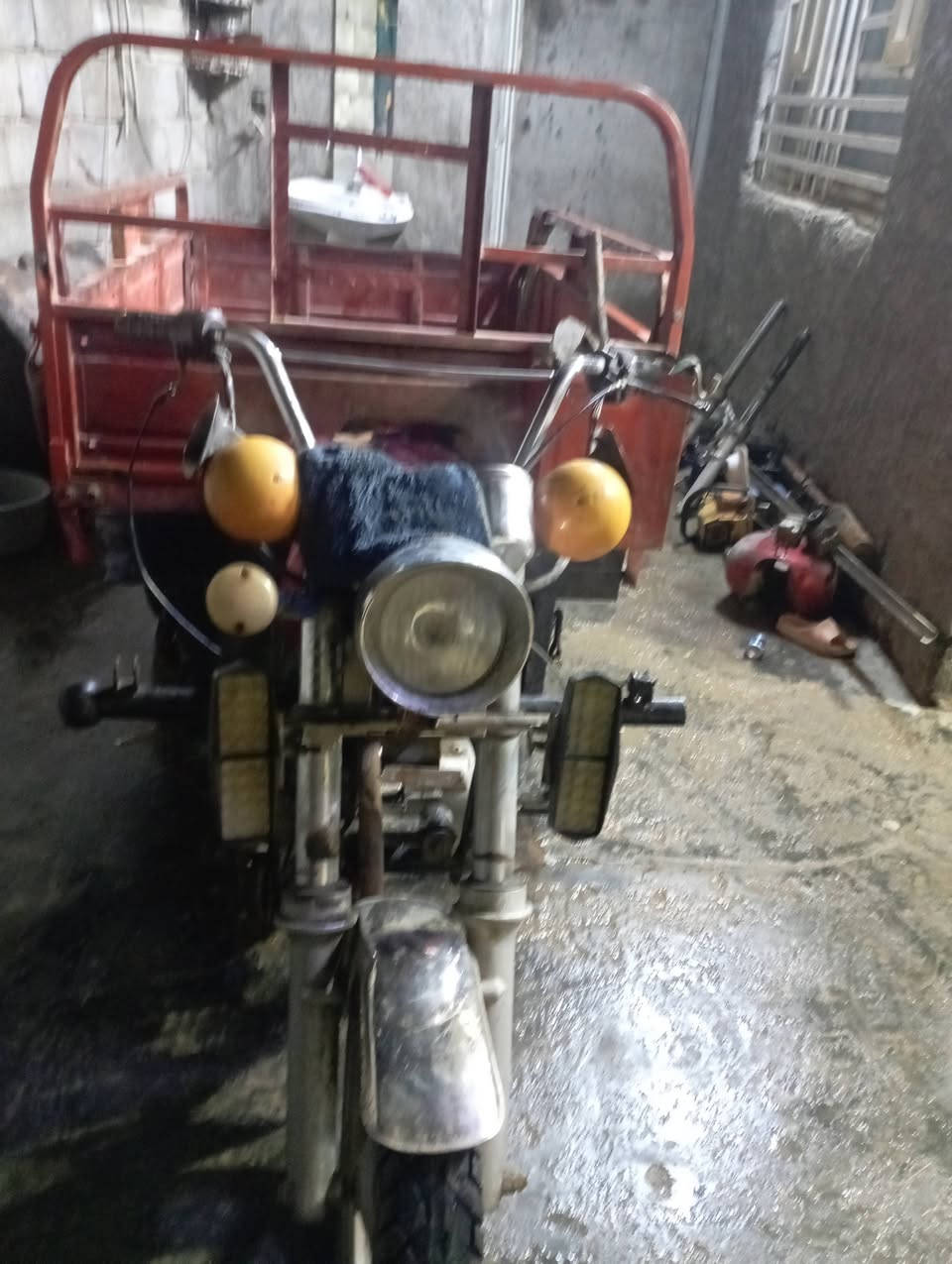 سلام عليكم ستوته للبيع كلك مكفوله كفاله عامه من السرقه:
محتاجين بيع سريع السعر مليون وميه وبيه مجال
العنوان كربلاء طويريج رجيبه 
هاذ رقمي ***********
