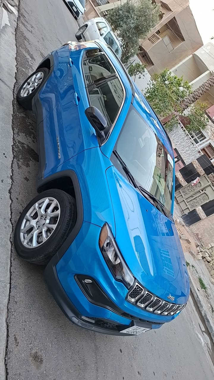 السلام عليكم للببع كونبارس موديل ٢٠٢٣
وارد امريكي ماشية ٢٢ميل 
حادثهة جاملغ خلفي وباب فقط 

سيارة جديدة وخير من الله 
البارحة رقمتهة 

نص موصفات 

مكينة ٢٠٠٠ تيربو 
كير مكينة لغود شواصي مكفولة 
بجم كبس 

السعر مقدمة ٧٠ وبل شهر ٤

***********
