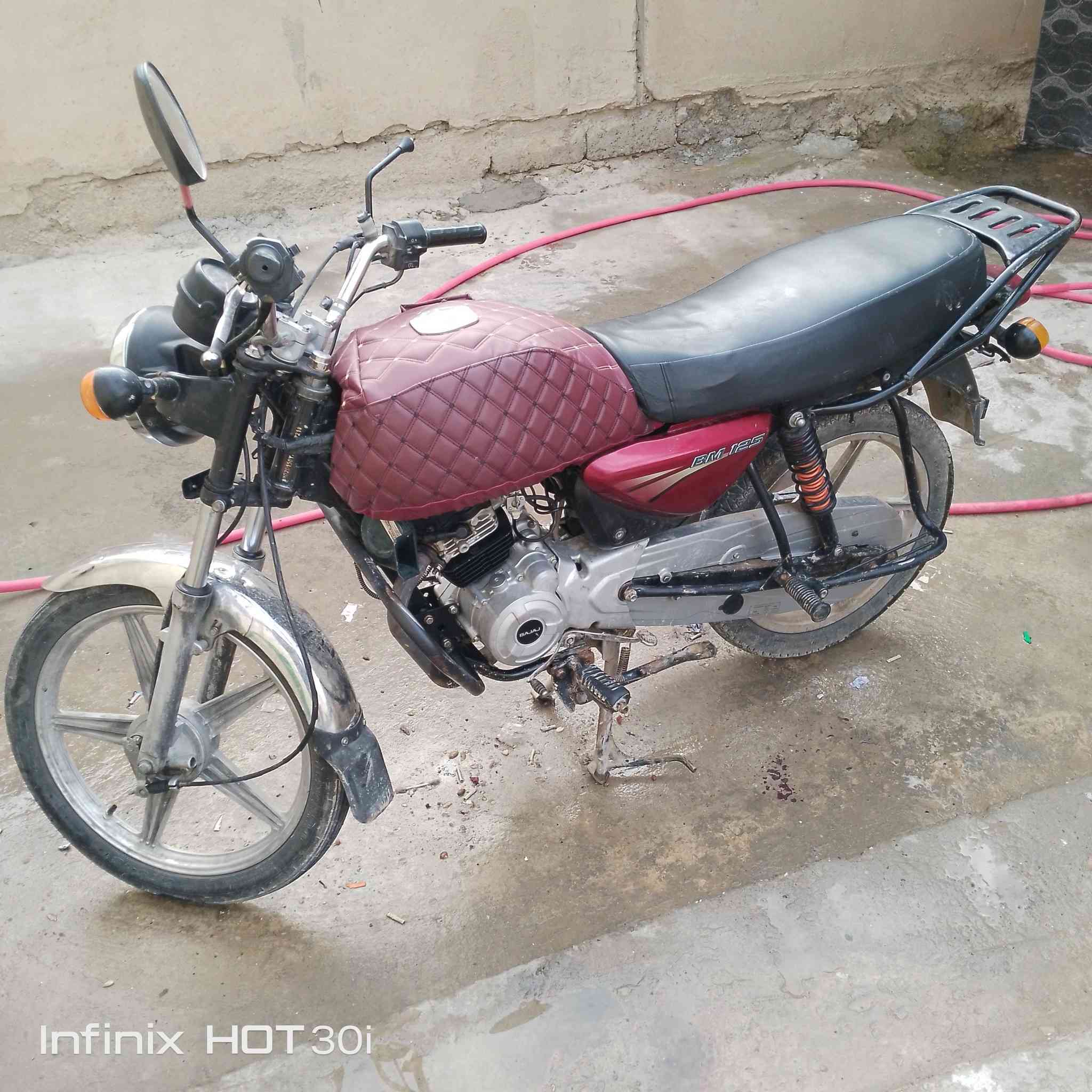 دراجه للبيع بوكسار هندي ماكينه رقم الهاتف،مفتوح السعر 550 ***********
