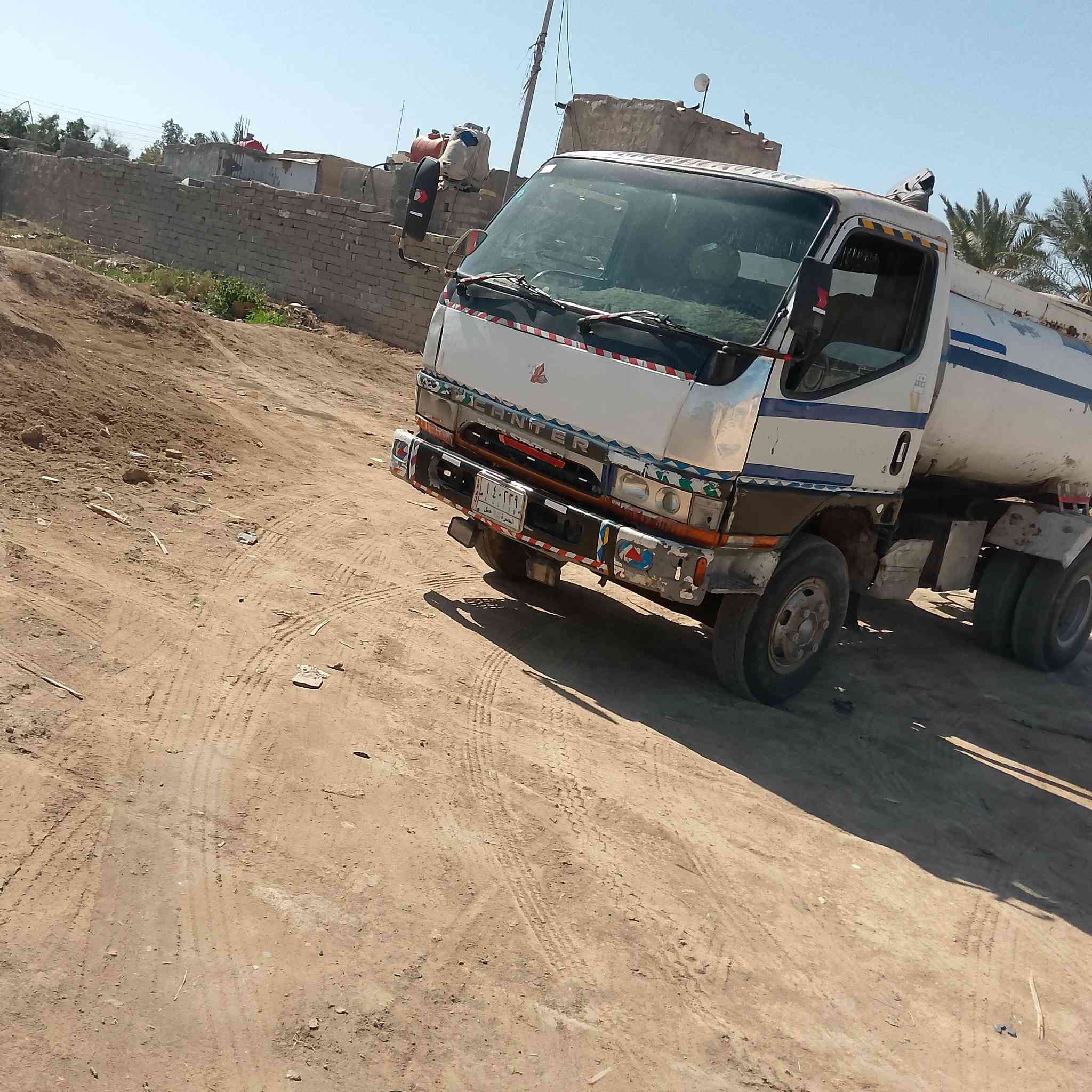 السلام عليكم كنتر مستوي شي حوضيه خمسه طن للبيع سياره جاهزه للعمل والسياره نظيفه سيارهم سياره 5 طن سياره باسم سعر خمسه 65 سياره حلوه وجاهزه للعمل السي مكان البصره القرنه قرب جسر النهيرات سيارات حلوه نظيفه اللي يحب ينتصر على الرقم ***********
